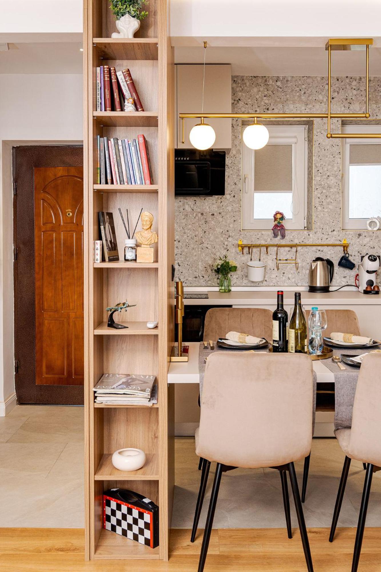 Romana Vibe Elegance In The Heart Of The City Bukarest Eksteriør billede